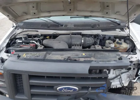 2011 Ford E-350 Super Duty Xl z USA, uszkodzony, nr VIN 1FBSS3BL7BDB31423